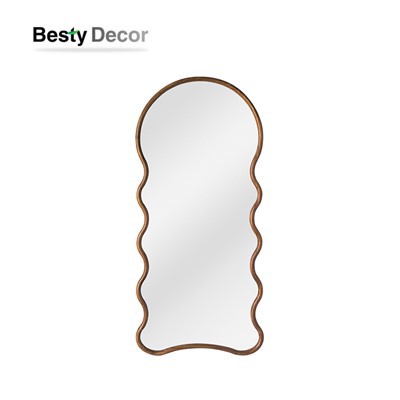 Comment choisir un miroir décoratif pour une maison de style scandinave ?